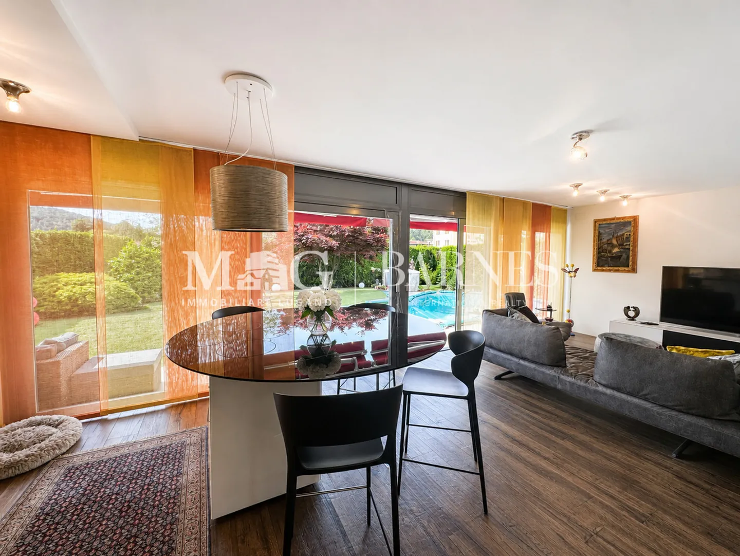 Mendrisio, Stabio: Large single-family house with garden and pool - Photo 5 of 18