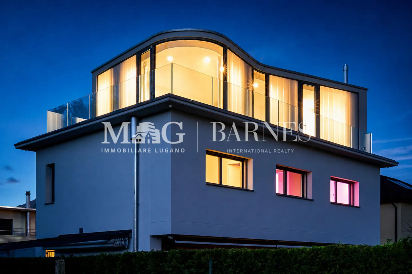 Mendrisio, Stabio: Large single-family house with garden and pool - Photo 17 of 18