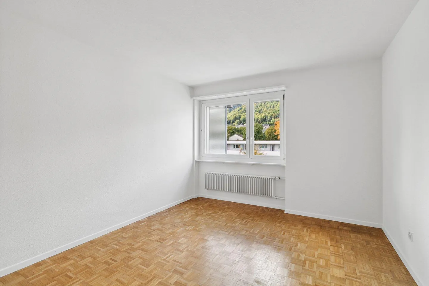 Appartement de 3 pièces au rez-de-chaussée à louer à 8047 Zurich - Photo 4 sur 7