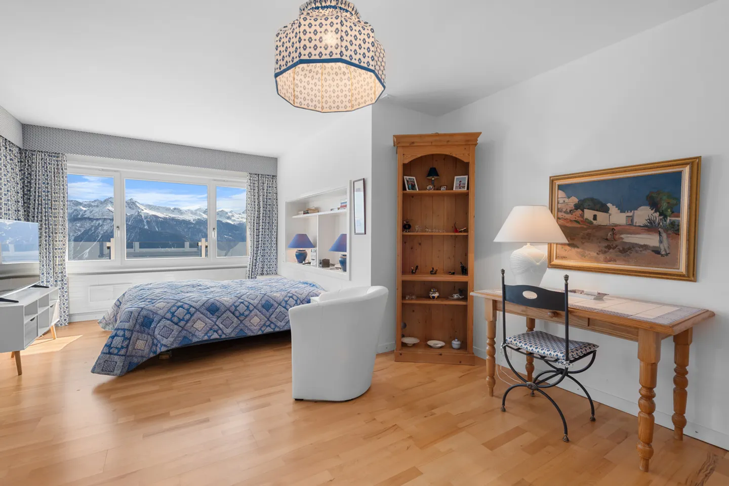 Dachvilla mit privatem Innenpool - Foto 6 von 9