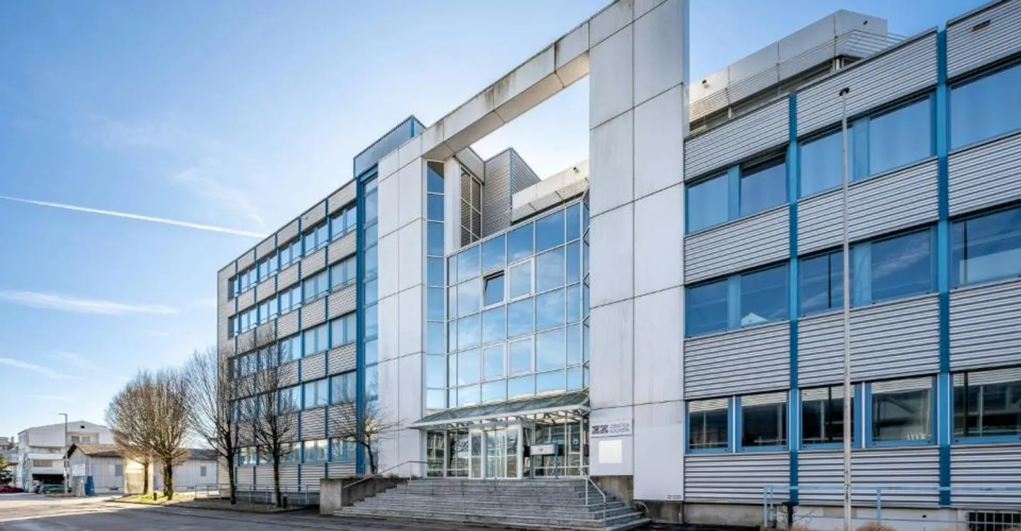 Geräumige Gewerbefläche zu Vermieten - Foto 1 von 13