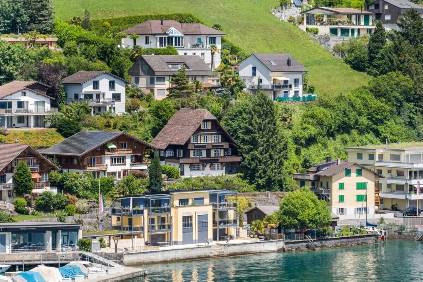 Einmalige Liegenschaft mit Seesicht - Foto 1 von 12