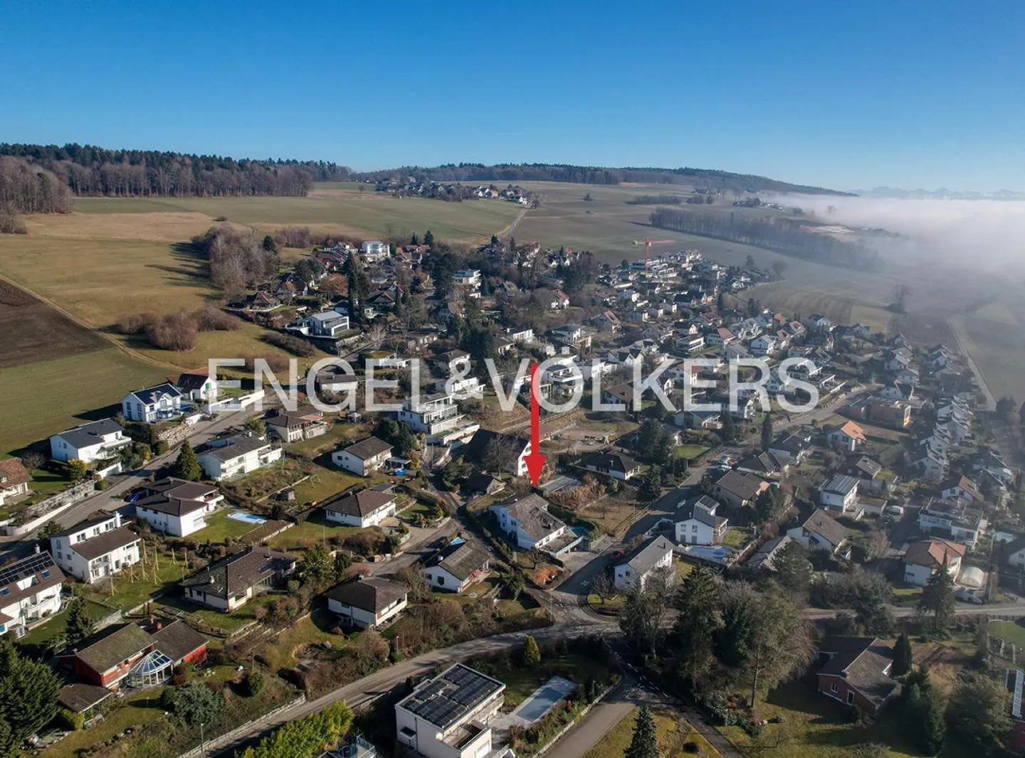 Maison individuelle dans un emplacement privilégié avec vue dégagée et perspective - Photo 1 sur 7