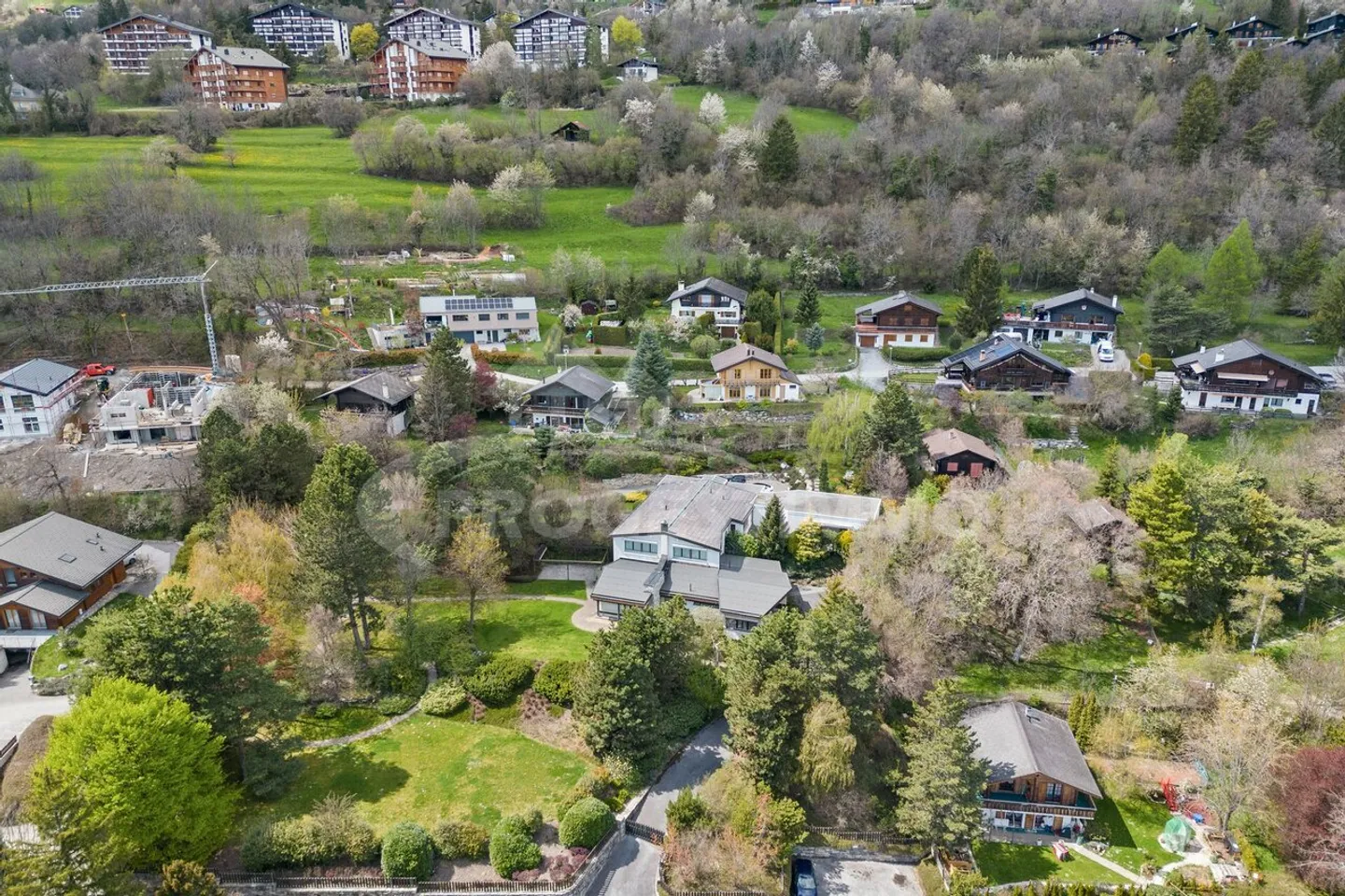 EXCEPTIONAL OBJECT ON A MAGNIFICENT PLOT - Photo 10 of 13