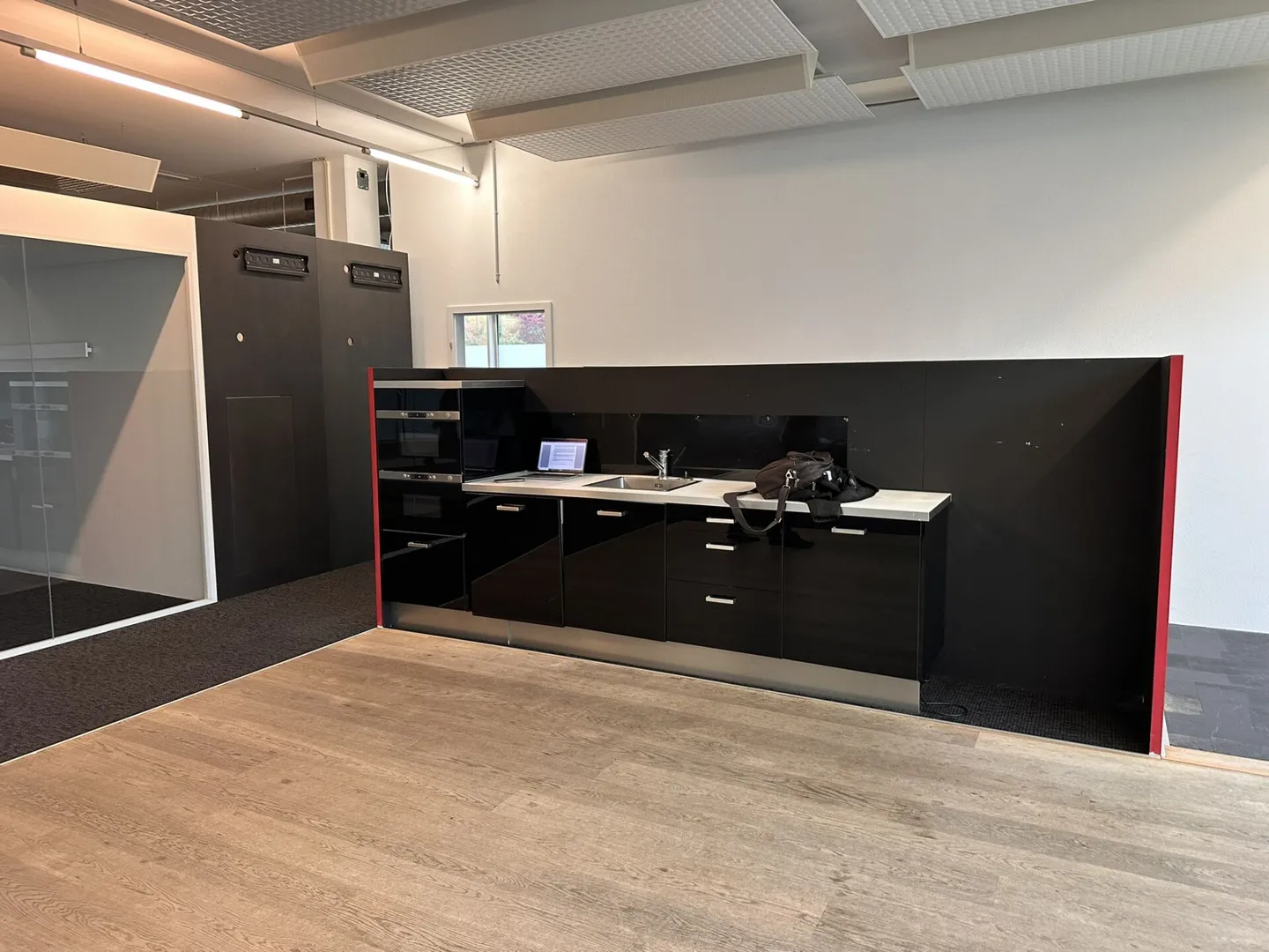 Gewerbefläche an idealer Lage - Foto 6 von 8