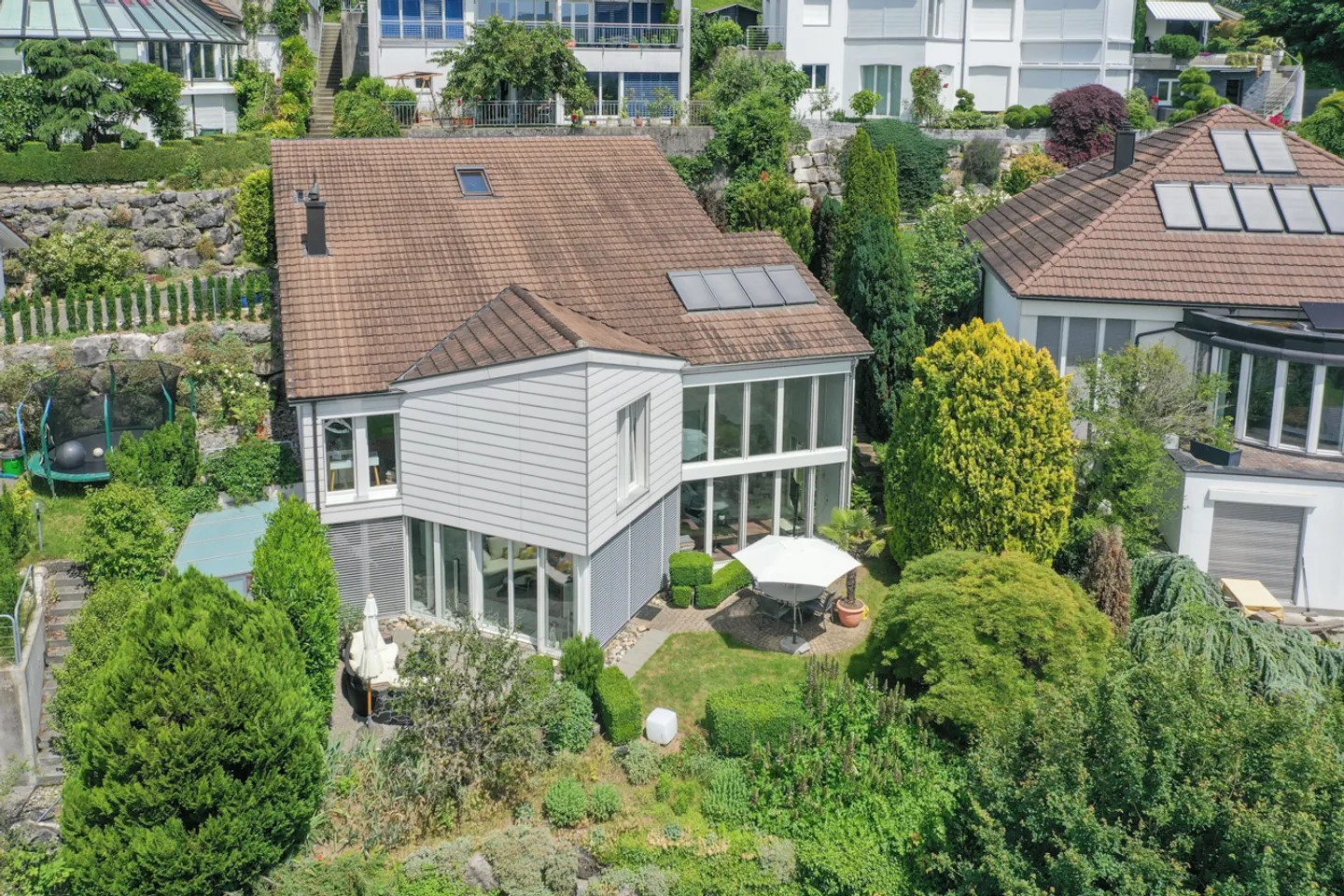 Wohnen im Grünen mit Panoramablick ins Seetal - Foto 2 von 17