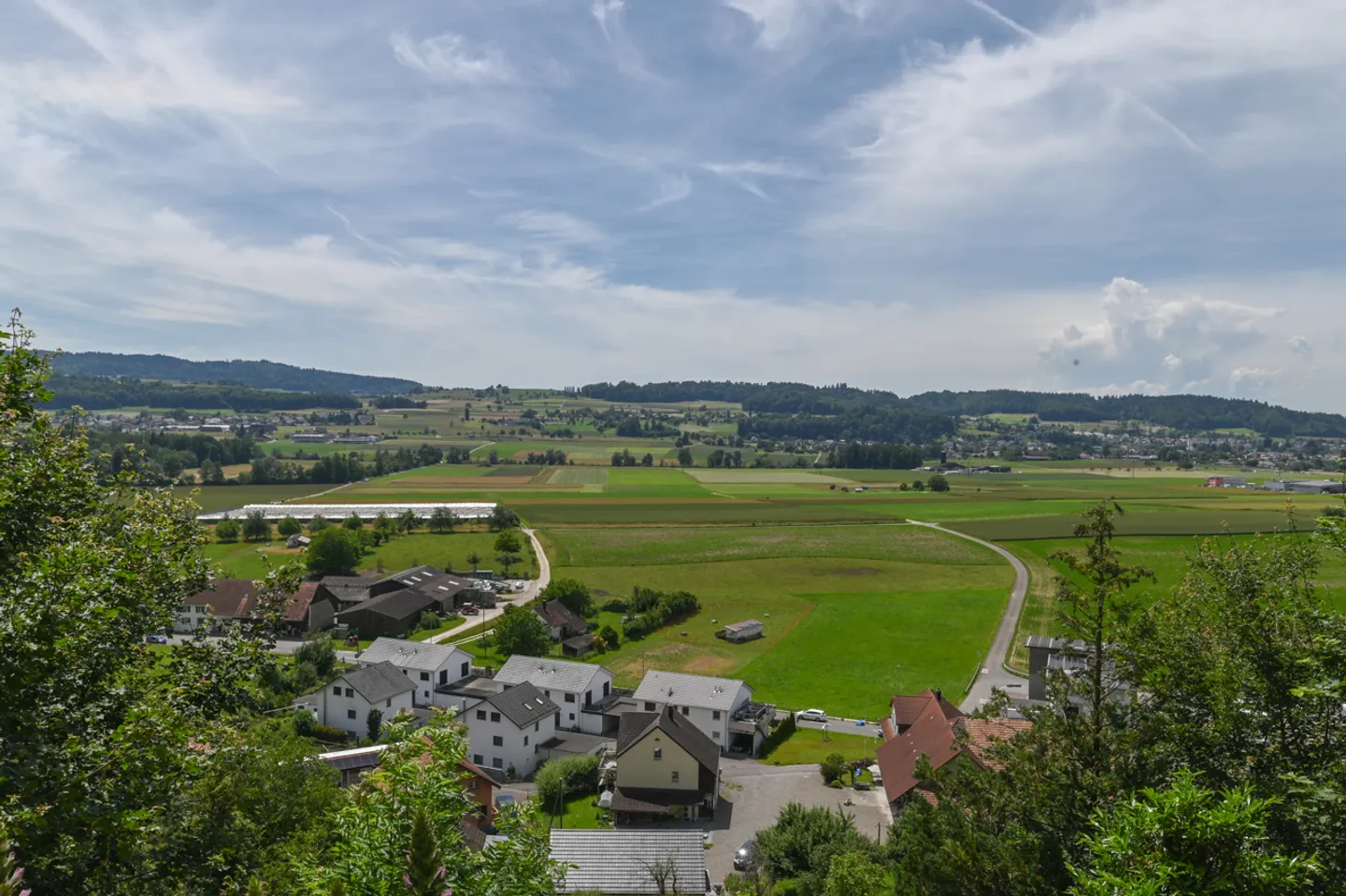 Wohnen im Grünen mit Panoramablick ins Seetal - Foto 4 von 17