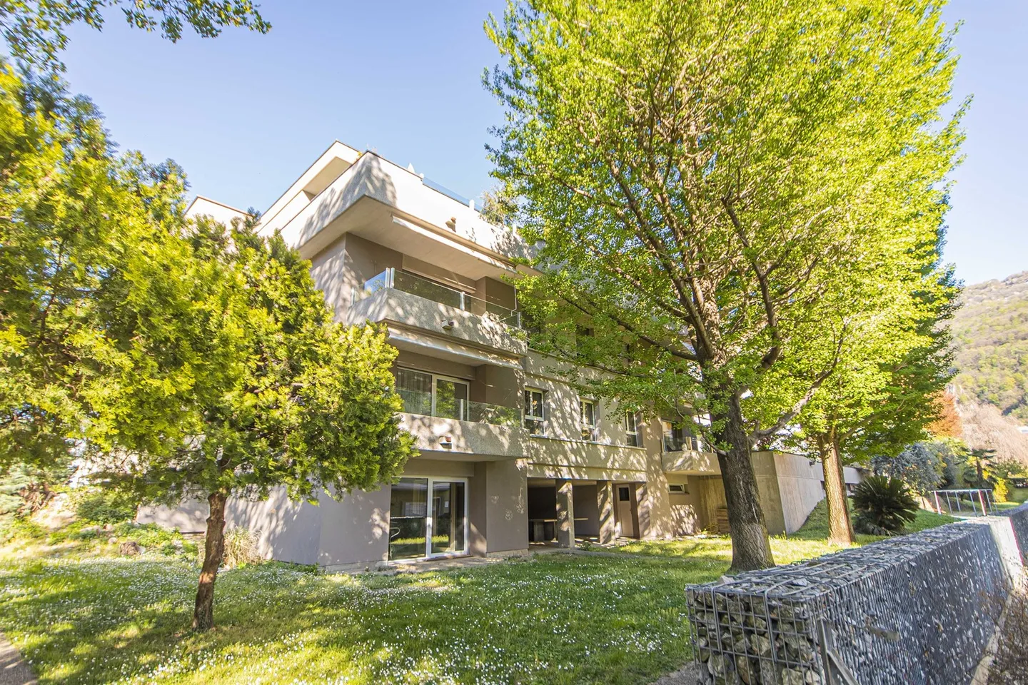 Appartamento in affitto - Foto 1 di 10