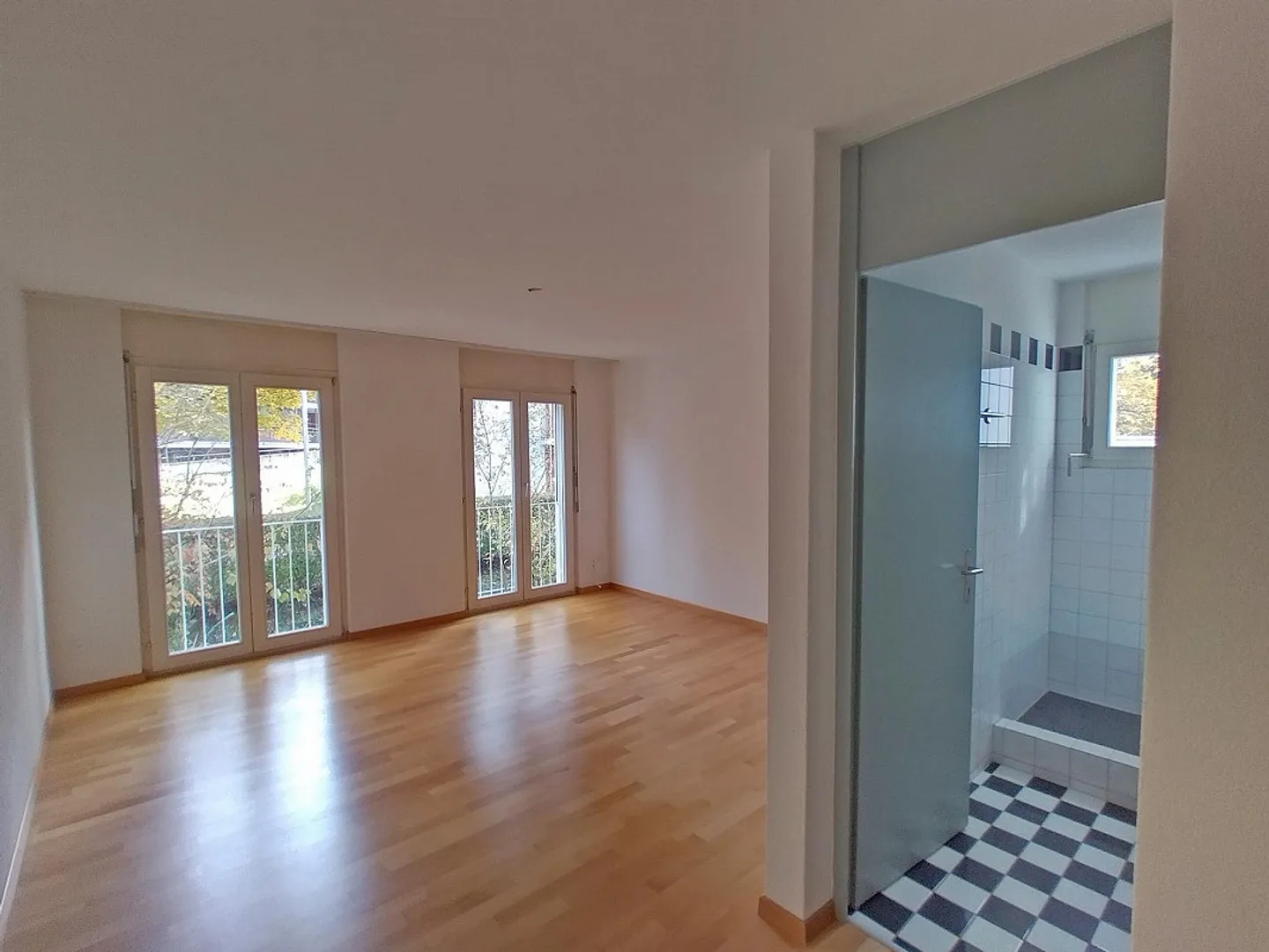 Magnifique appartement en duplex vous attend! - Photo 4 sur 8