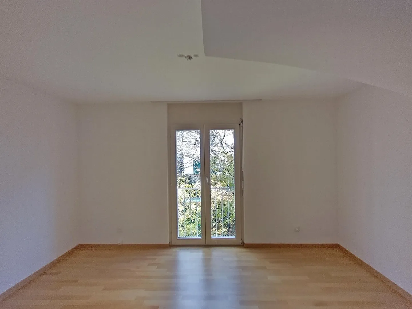 Magnifique appartement en duplex vous attend! - Photo 5 sur 8