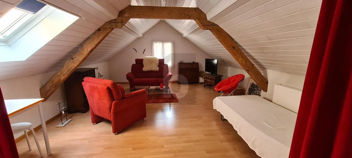 Appartement Charmant - Photo 2 sur 6