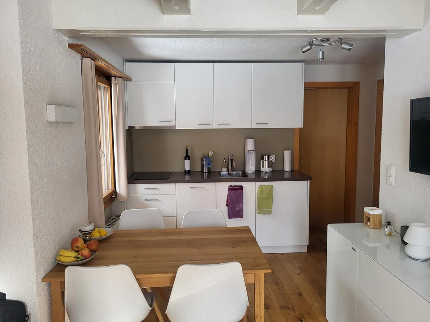 Luminoso appartamento di 2 stanze, 38 m2, a Kandersteg - Foto 3 di 11