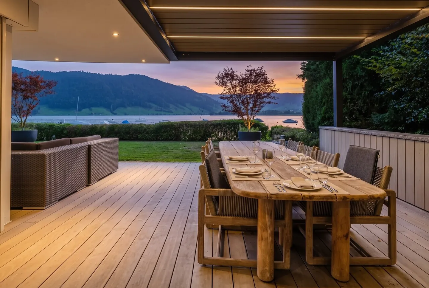 Exclusive Garden Apartment with Lake Access - Photo 11 of 13