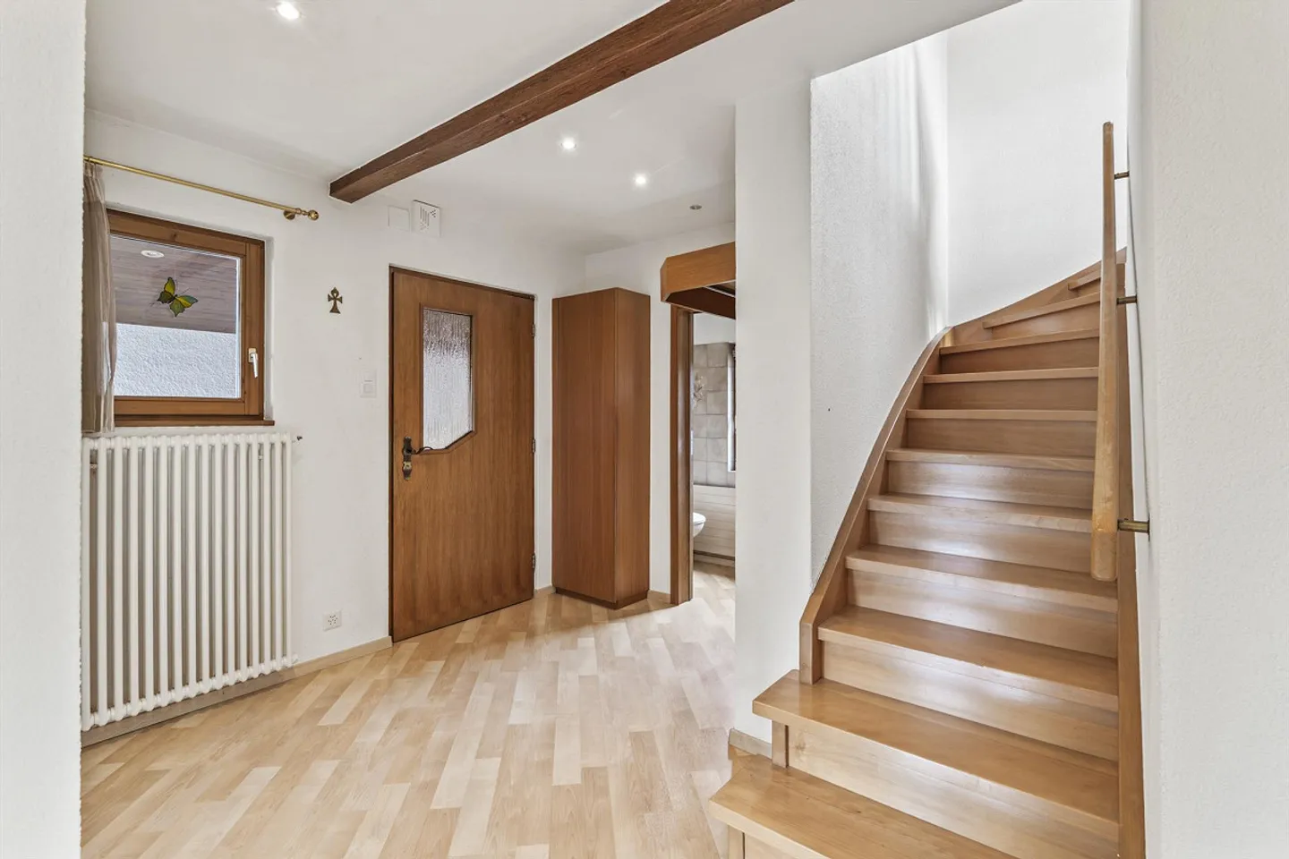 Charmantes 4.5 Zimmer EFH an sonniger Lage und ruhigem Wohnquartier - Photo 5 of 18