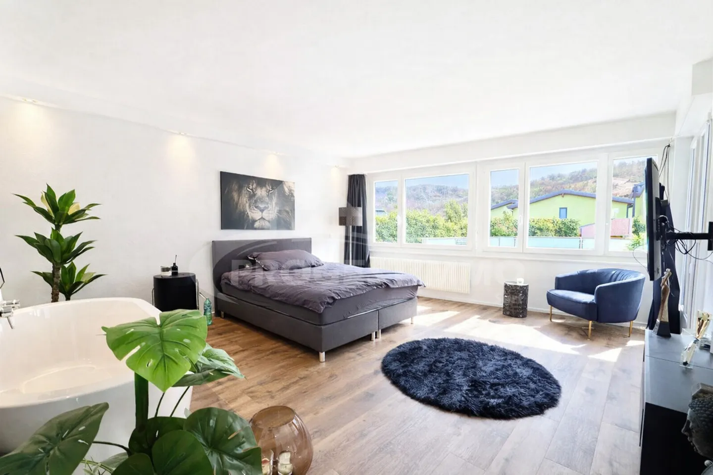 4.5 ROOM HIGH STANDING APARTMENT WITH LARGE TERRACE - Photo 5 of 8