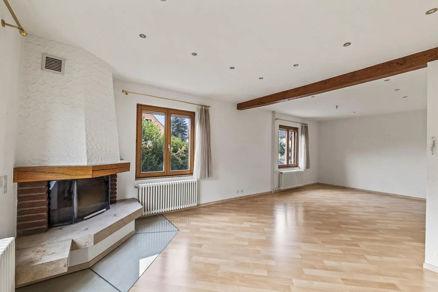 Charmantes 4.5 Zimmer EFH an sonniger Lage und ruhigem Wohnquartier - Photo 3 of 18