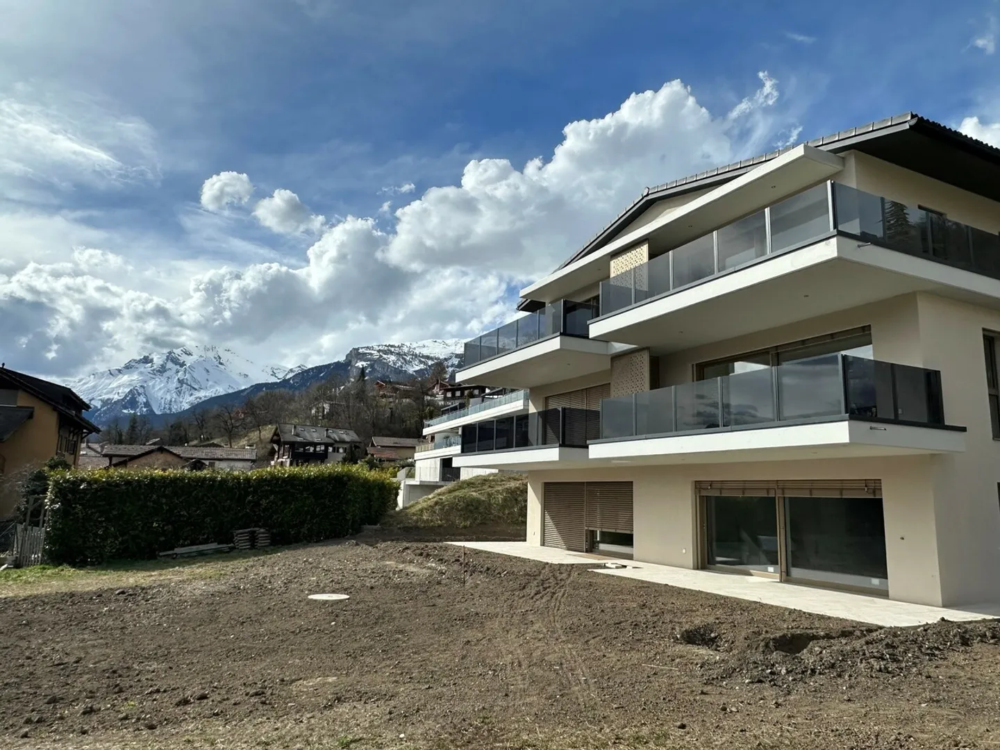 New Apartment - Photo 17 of 19