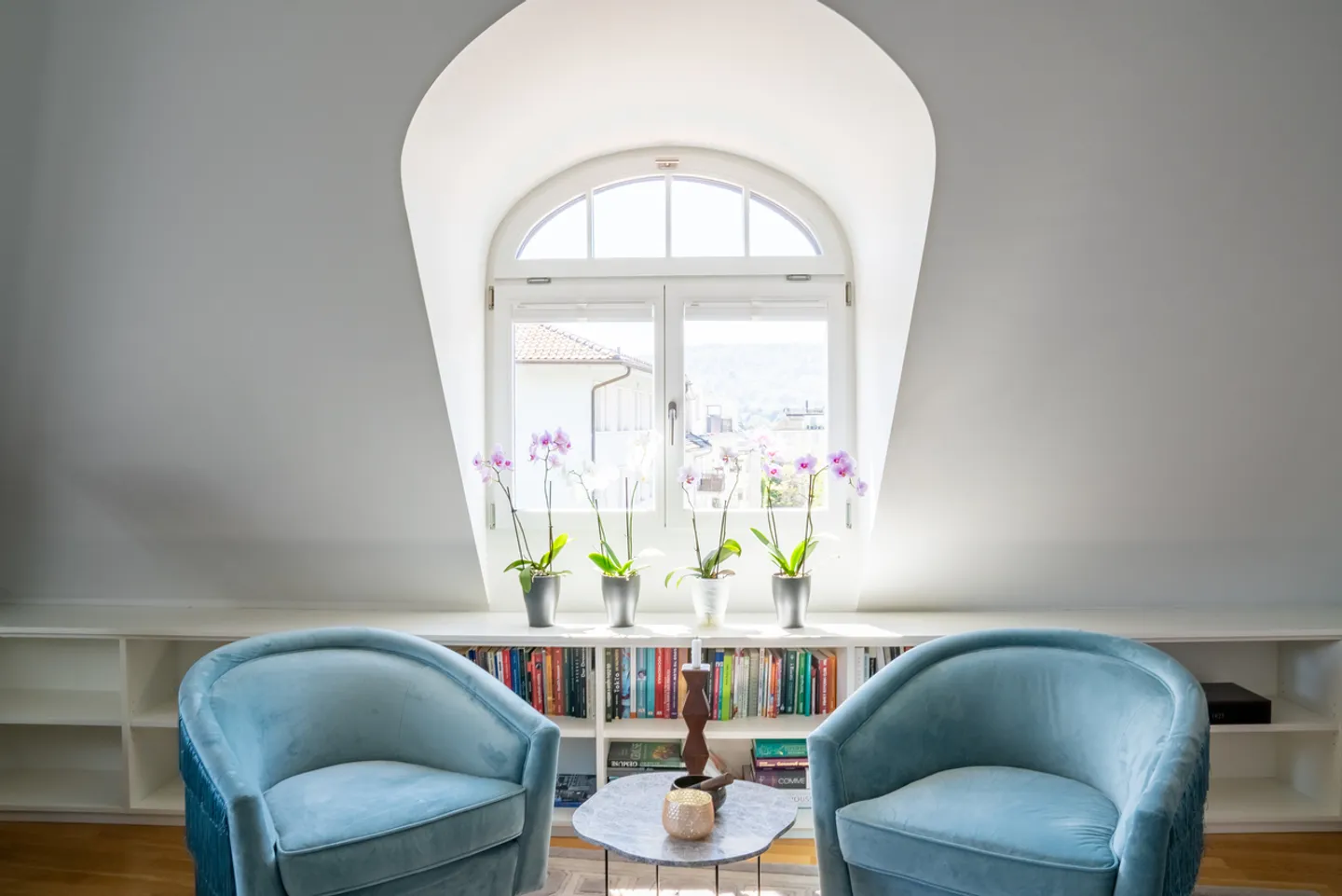 Luxurious Apartment in 8008 Zurich - Photo 2 of 2