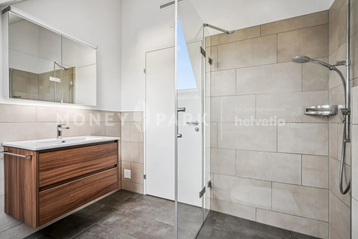 Stilvolle Maisonette mit Weitblick - Foto 8 von 10