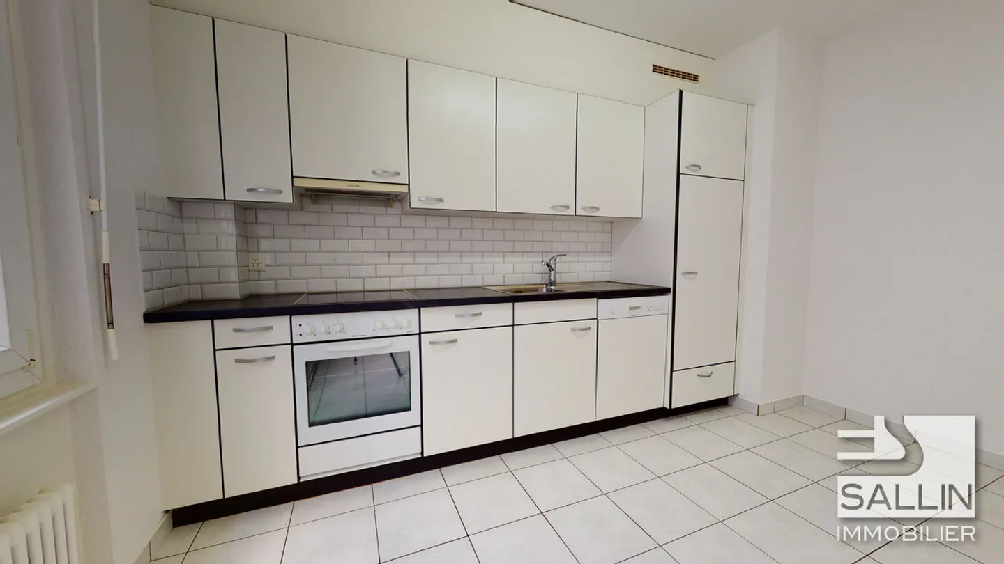 3-ZIMMER-WOHNUNG IM STADTZENTRUM - Foto 3 von 11