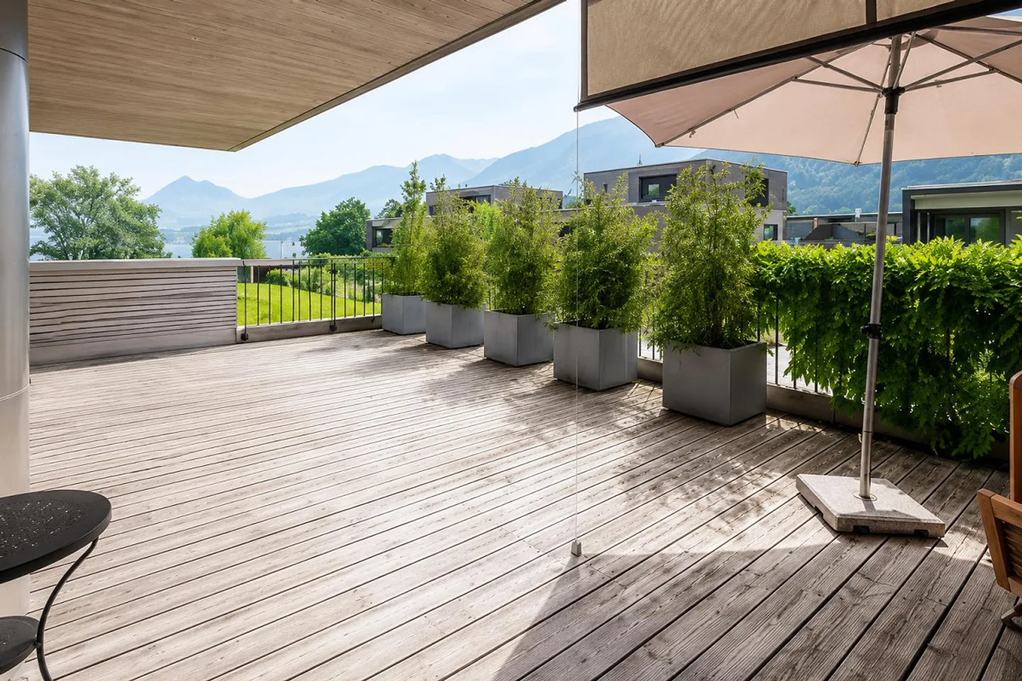 Villa Mio Nido – modern single-family house with shared lake plot - Photo 3 of 6