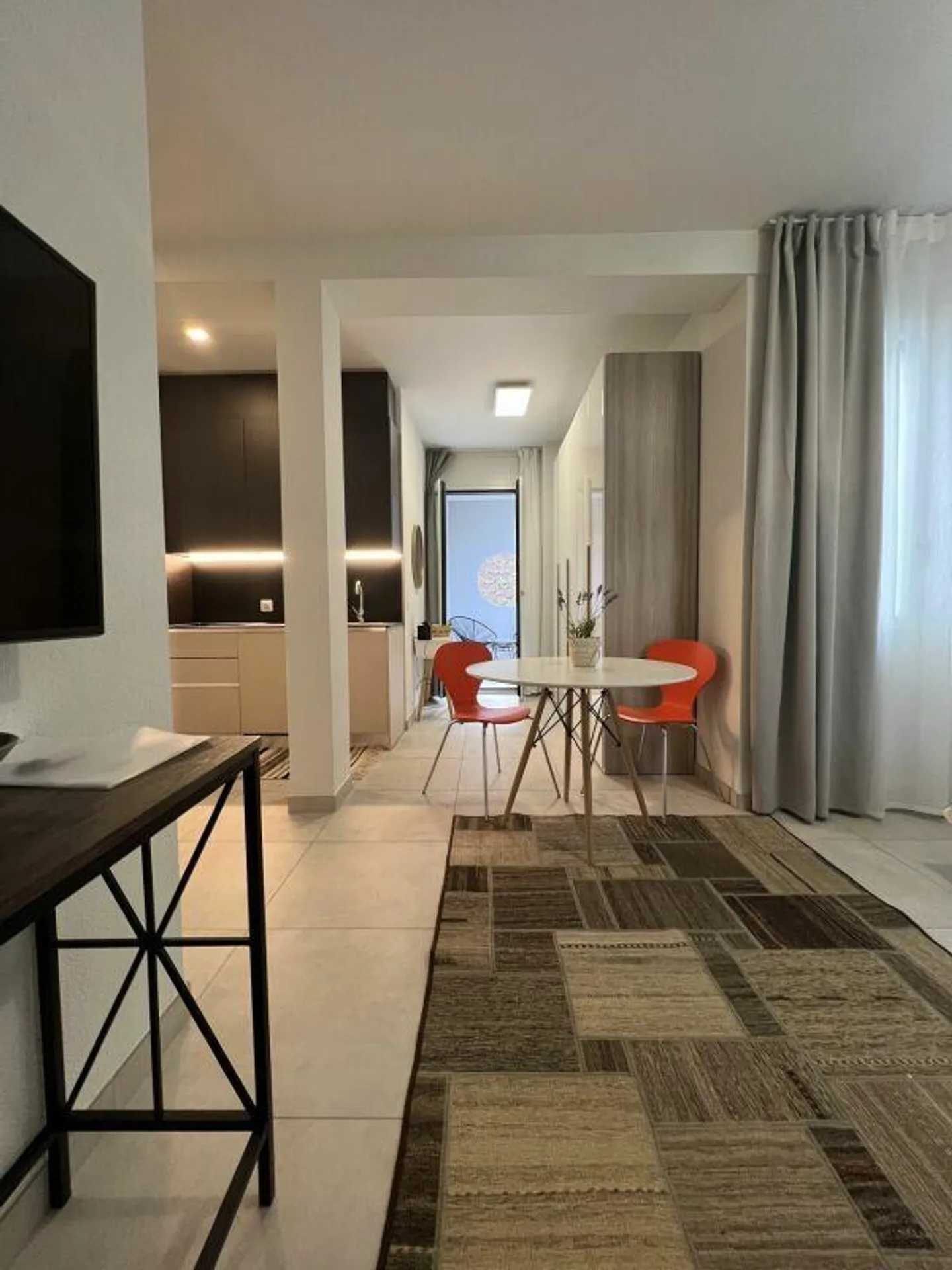 Studio meublé Lugano - Photo 1 sur 9