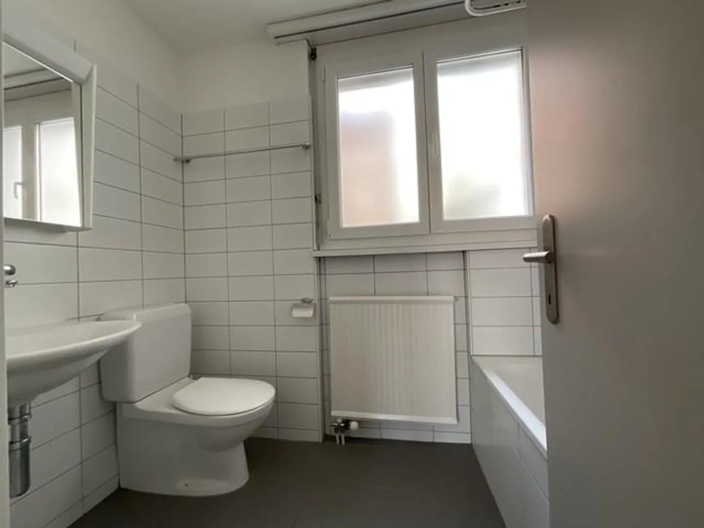 Apartment near the center on Schäferweg - Photo 5 of 8