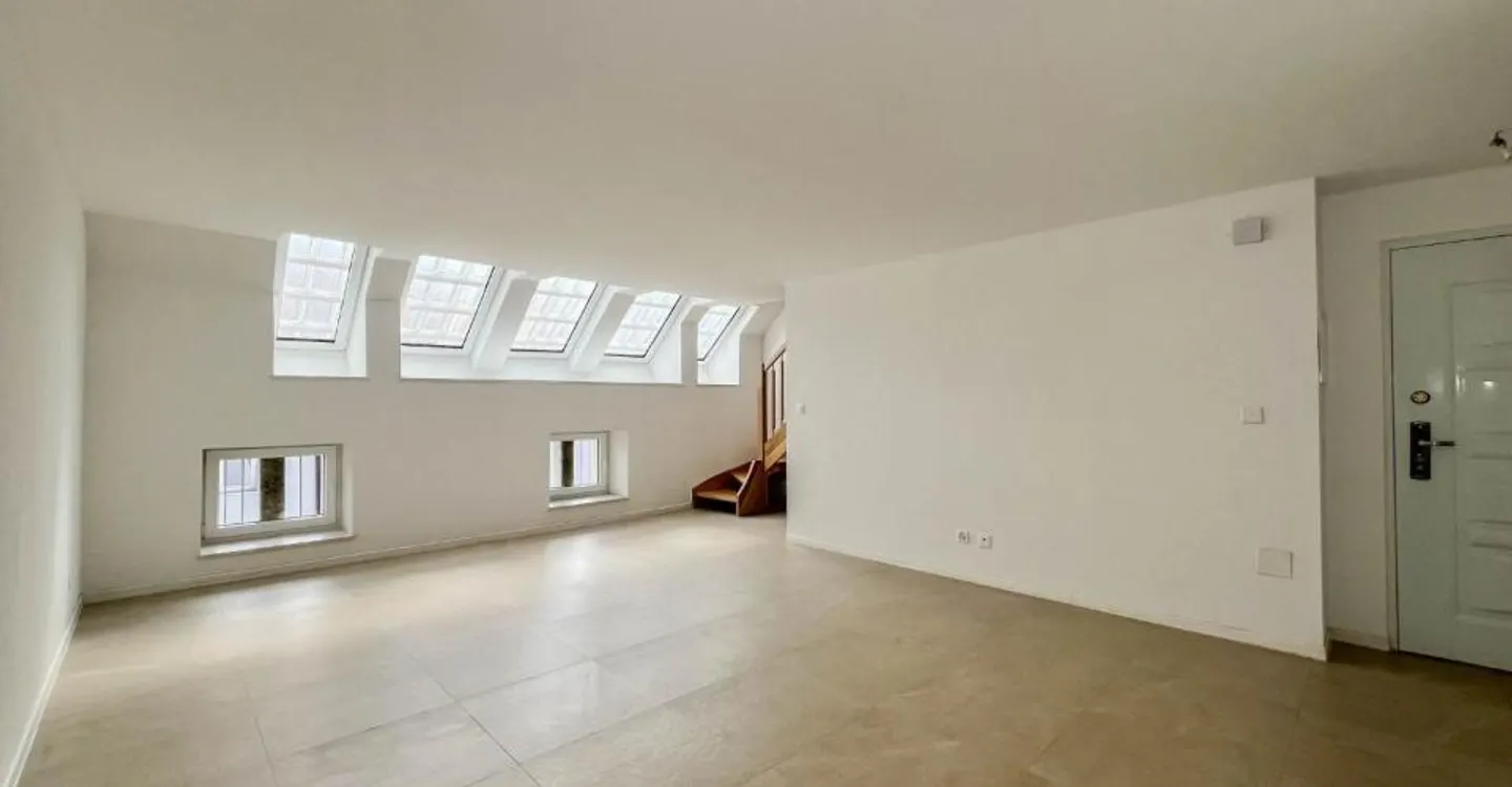 Duplex Charmant dans Quartier Calme - Photo 5 sur 12