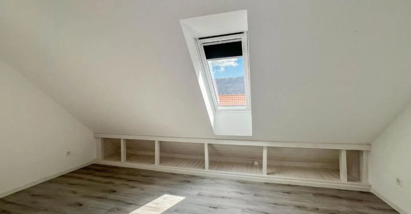 Duplex Charmant dans Quartier Calme - Photo 8 sur 12
