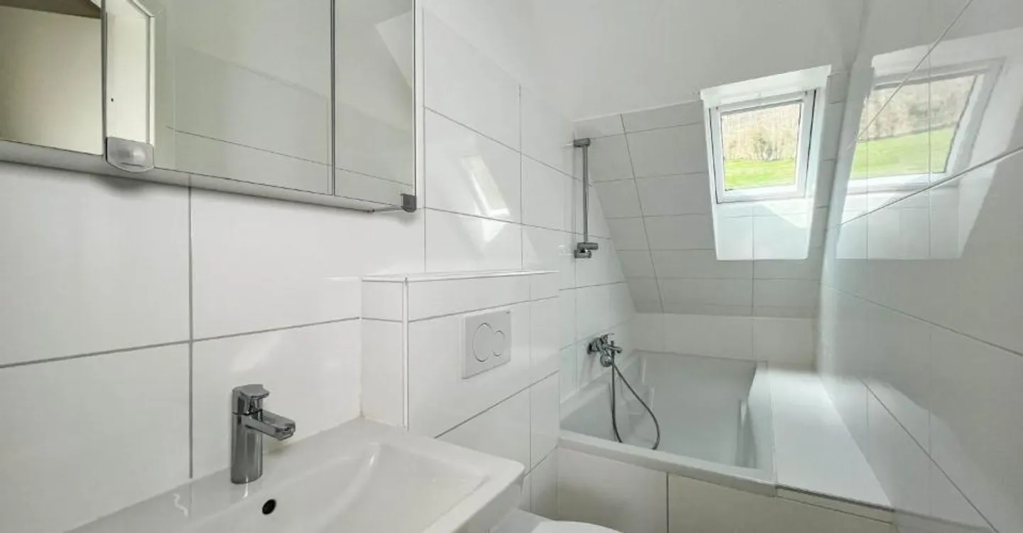Duplex Charmant dans Quartier Calme - Photo 10 sur 12