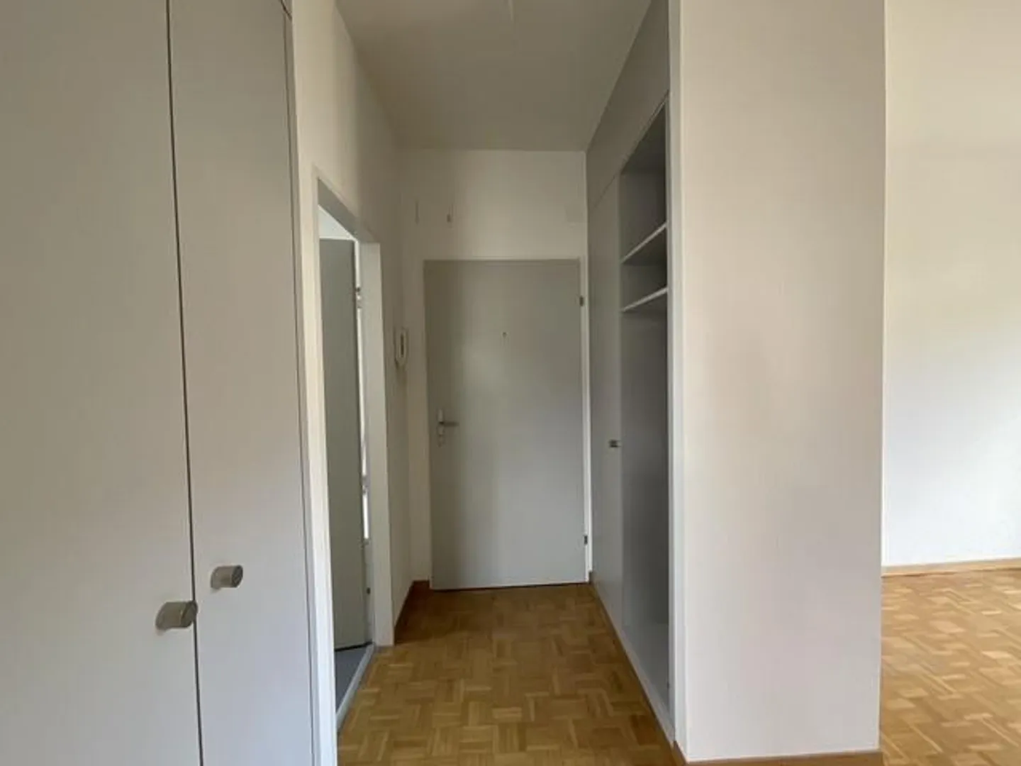 Apartment near the center on Schäferweg - Photo 6 of 8