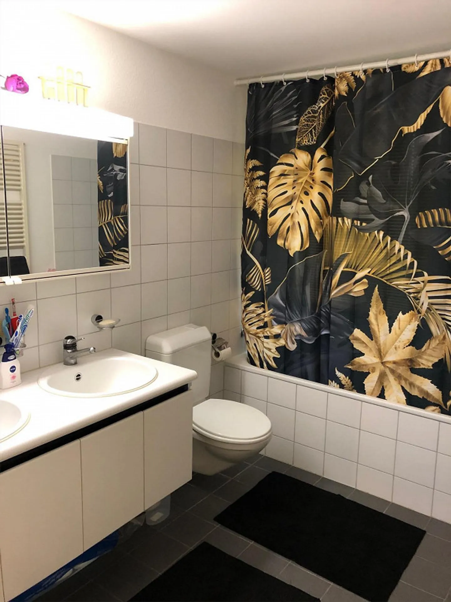 Bella moderna appartamento di 3,5 stanze con grande balcone - Foto 9 di 13