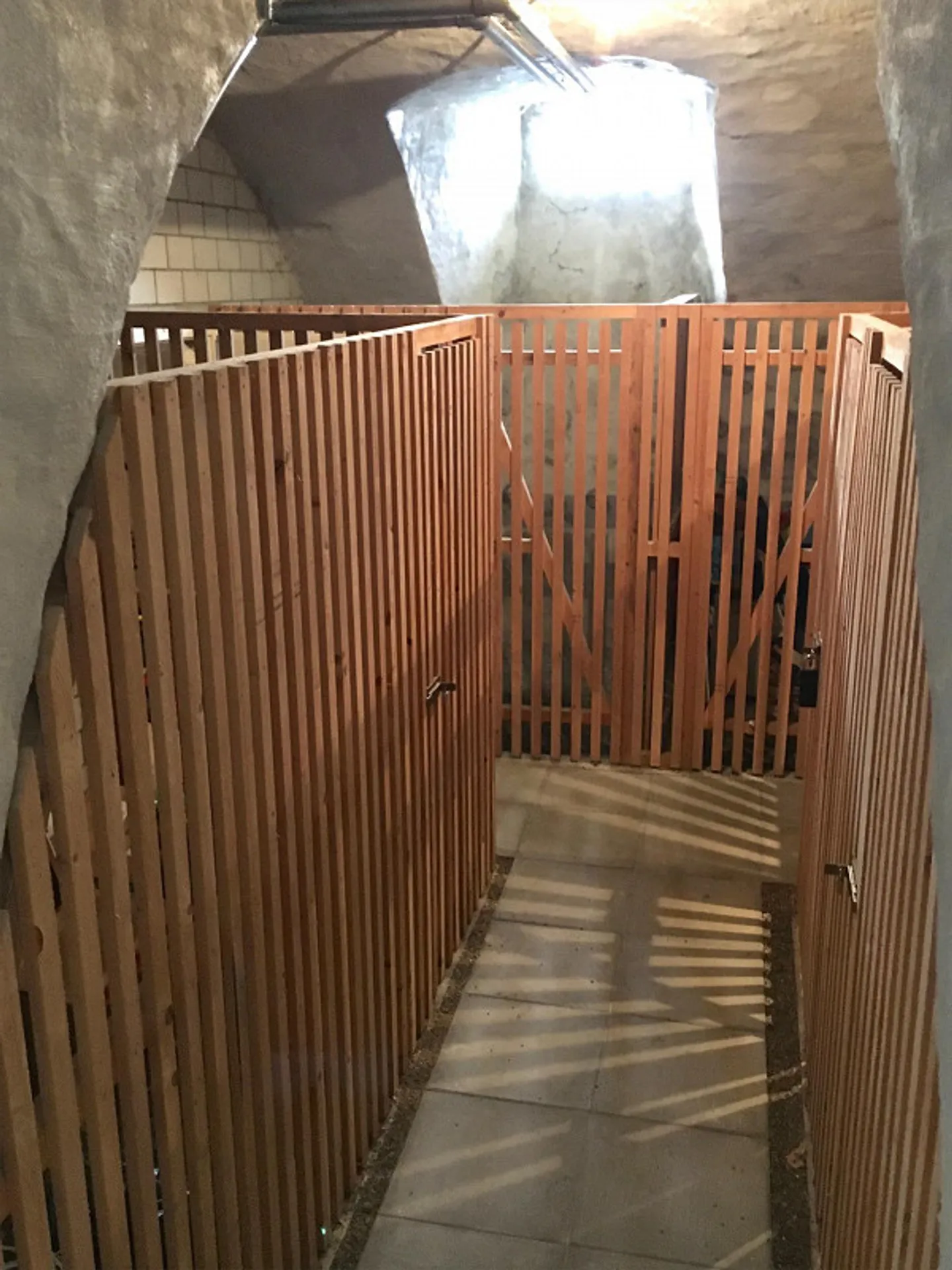 Bella moderna appartamento di 3,5 stanze con grande balcone - Foto 11 di 13