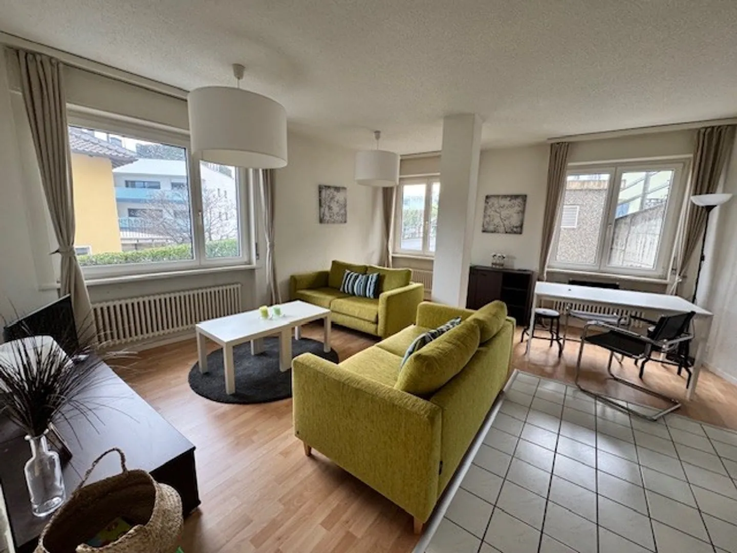 Ampio appartamento 2.5 locali - Foto 1 di 11