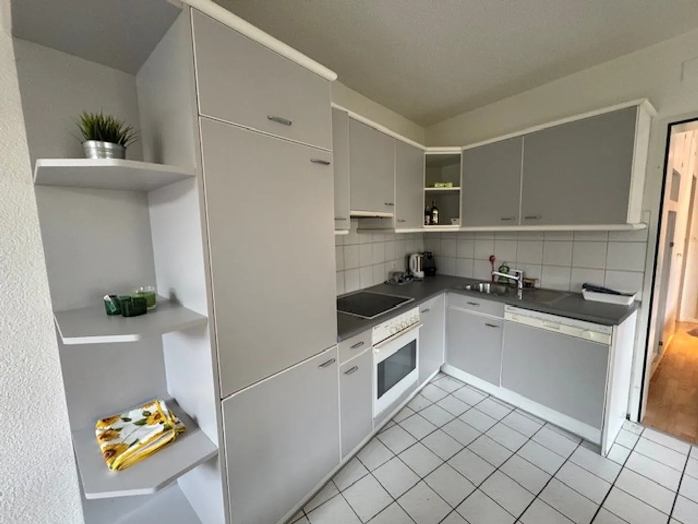 Ampio appartamento 2.5 locali - Foto 2 di 11