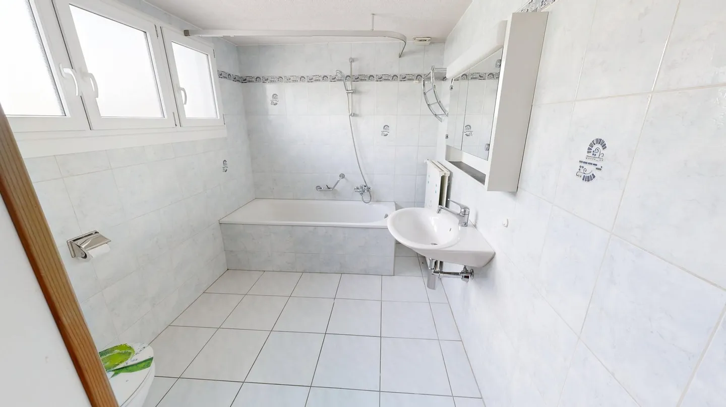 Casa unifamiliare, sogno di famiglia nella popolare città ovest di Soletta - Foto 12 di 13