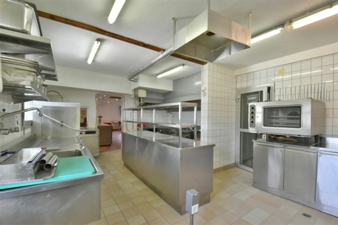 Restaurant en Emplacement de Choix! - Photo 18 sur 20