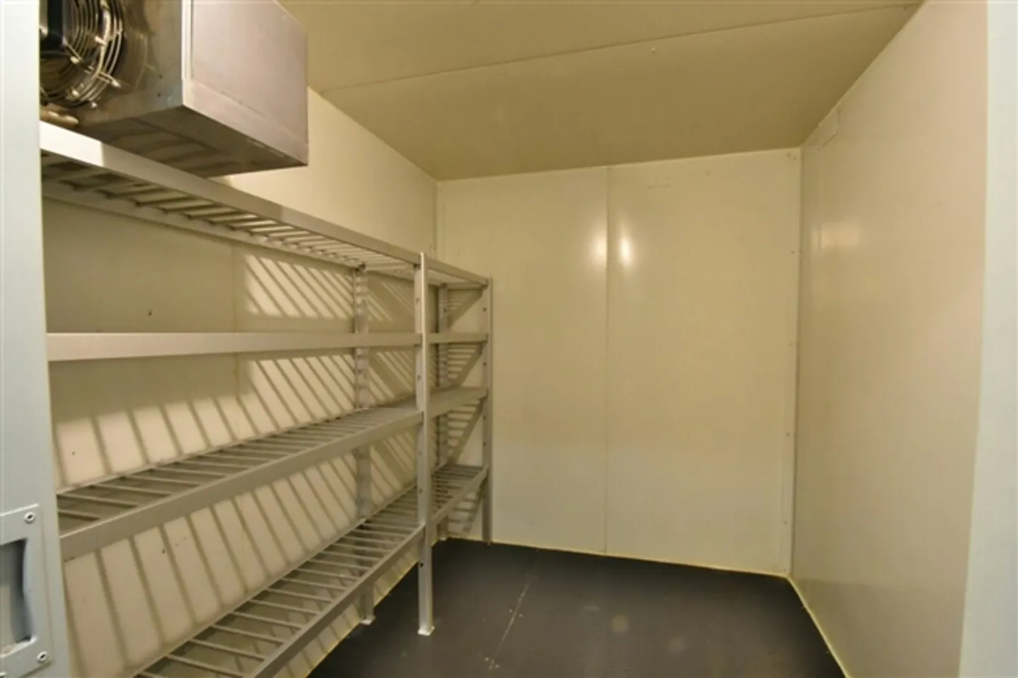 Restaurant en Emplacement de Choix! - Photo 19 sur 20