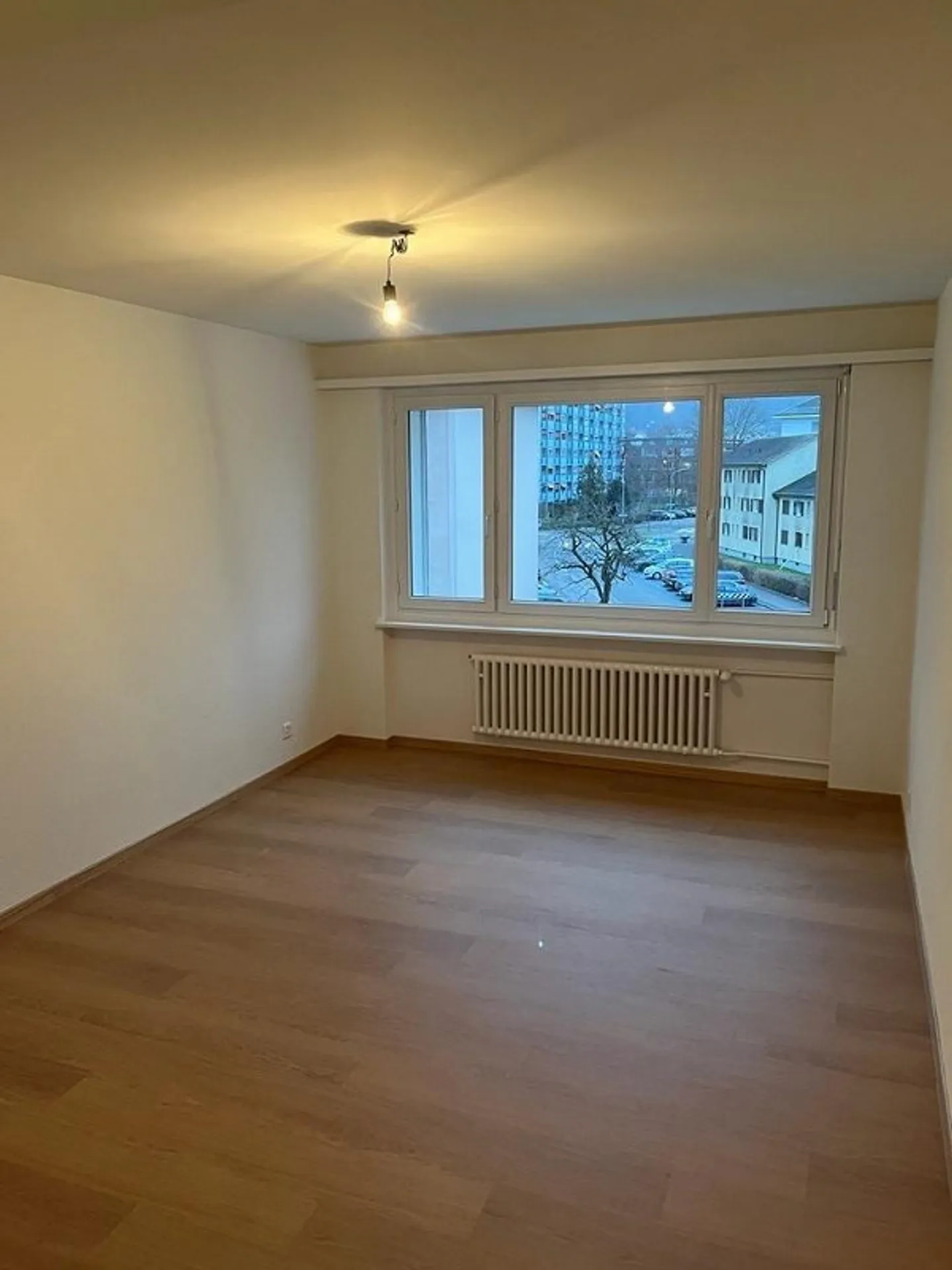Your new apartment next to the school and the sports field - Photo 6 of 10