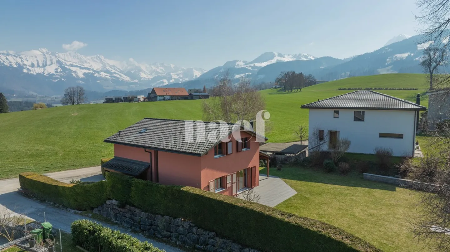 Charmante Villa mit Préalpes Blick - Foto 2 von 2