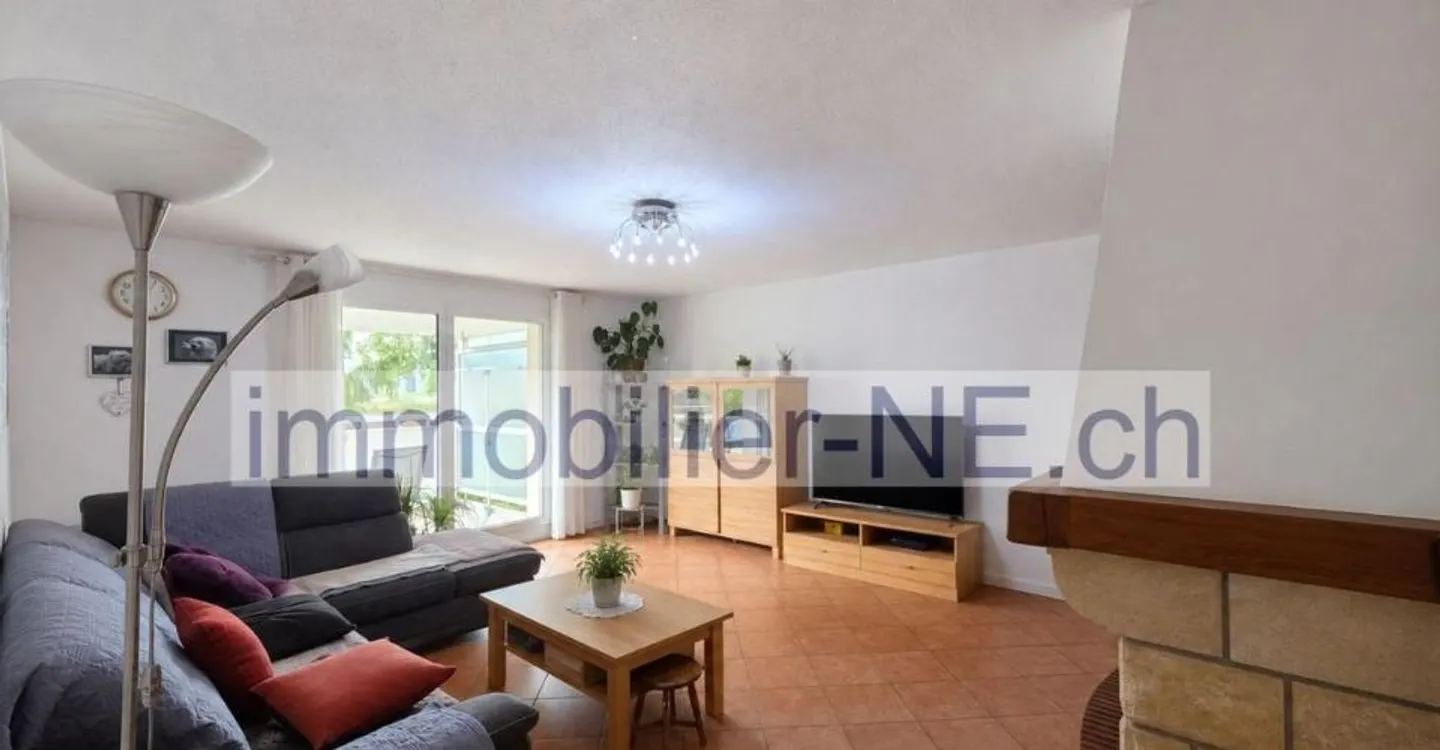 Modernes Apartment mit Garten - Foto 1 von 11
