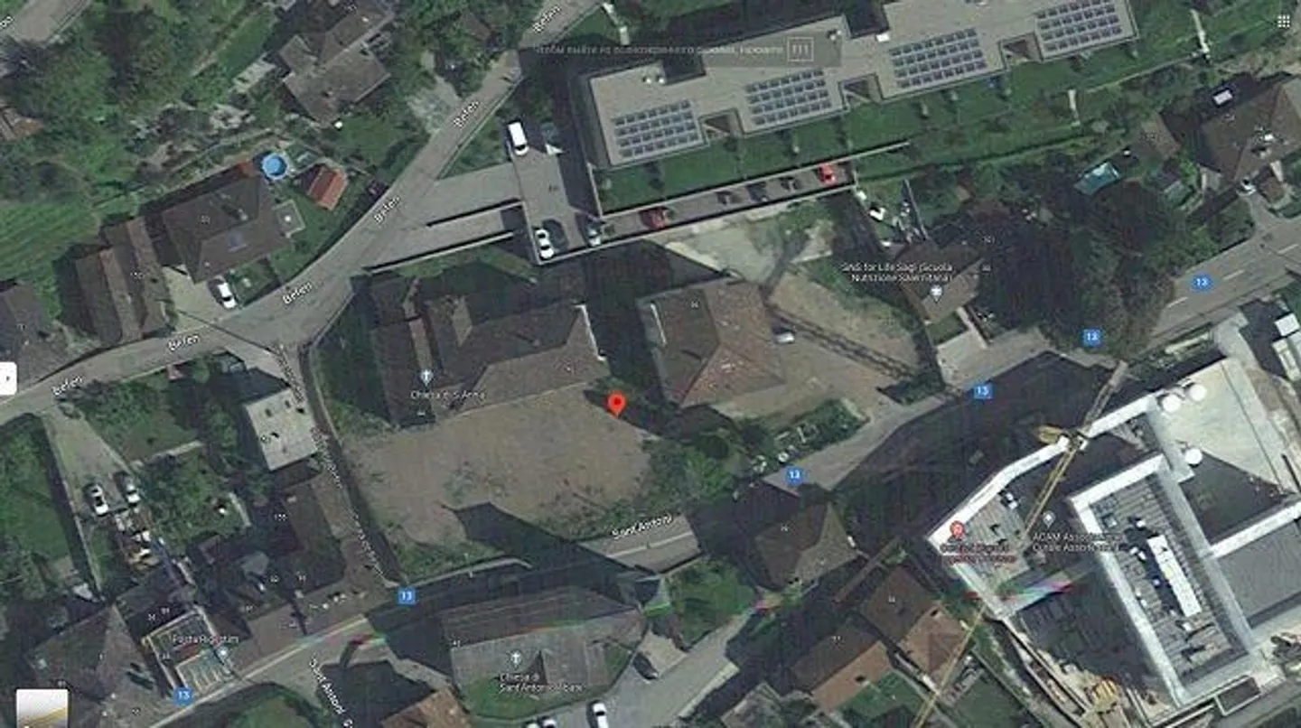 «Grande proprietà da ristrutturare con progetto approvato / grosse Liegenschaft mit Umbauprojekt» - Foto 55 di 56