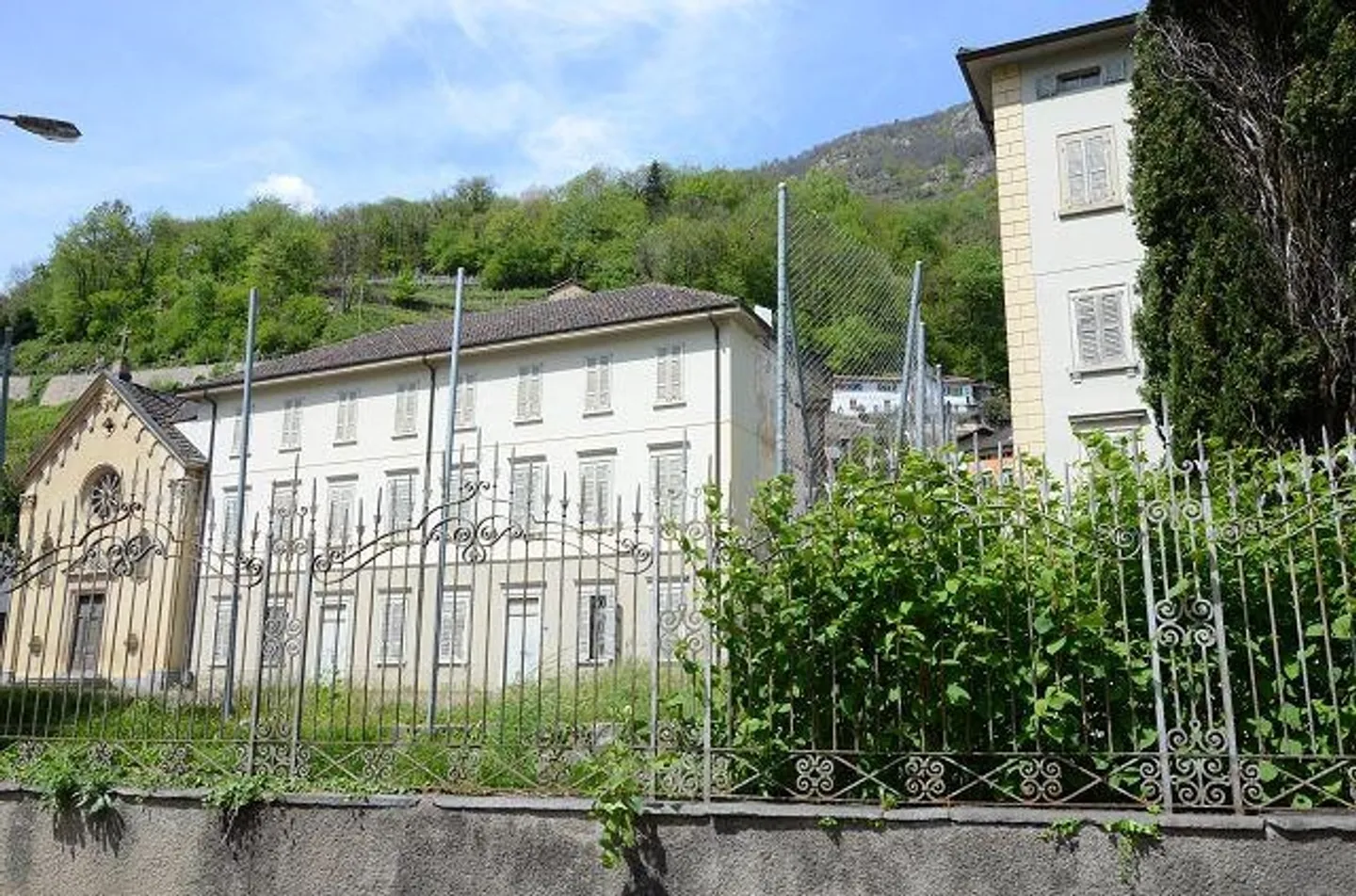 «Grande proprietà da ristrutturare con progetto approvato / grosse Liegenschaft mit Umbauprojekt» - Foto 33 di 56
