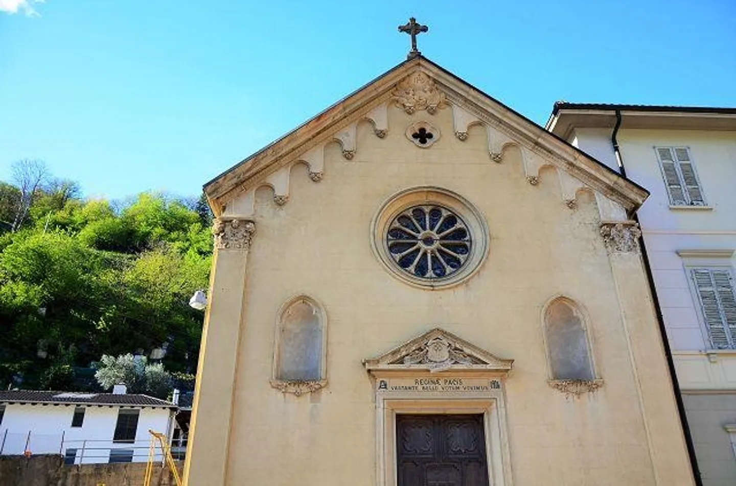 «Grande proprietà da ristrutturare con progetto approvato / grosse Liegenschaft mit Umbauprojekt» - Foto 49 di 56