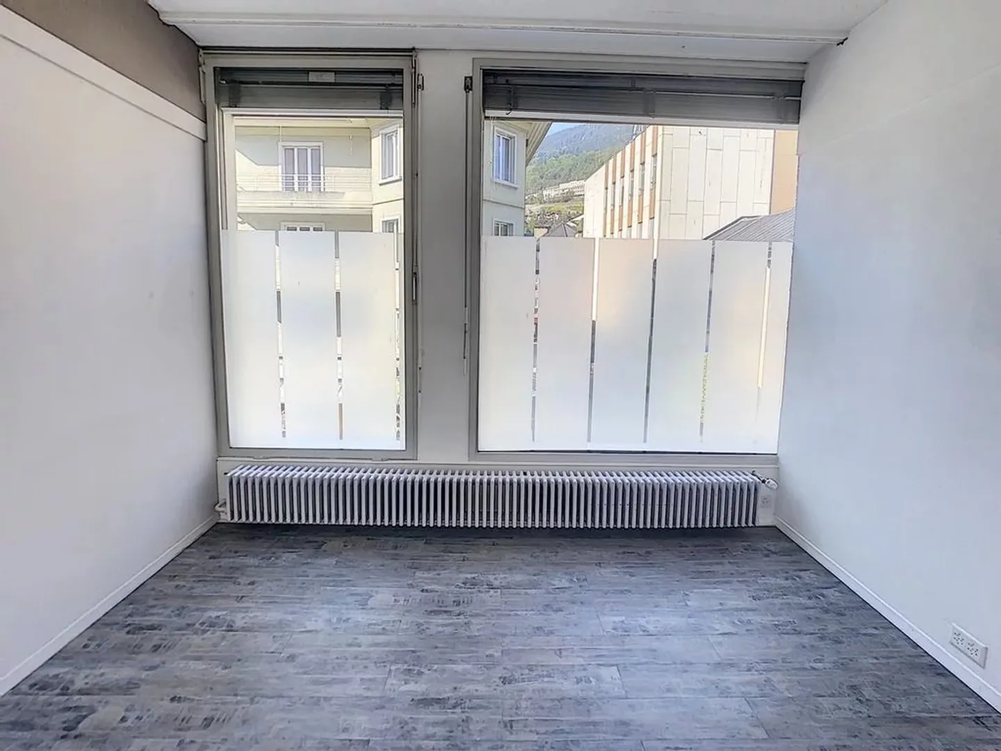 Arcade - Photo 7 of 10