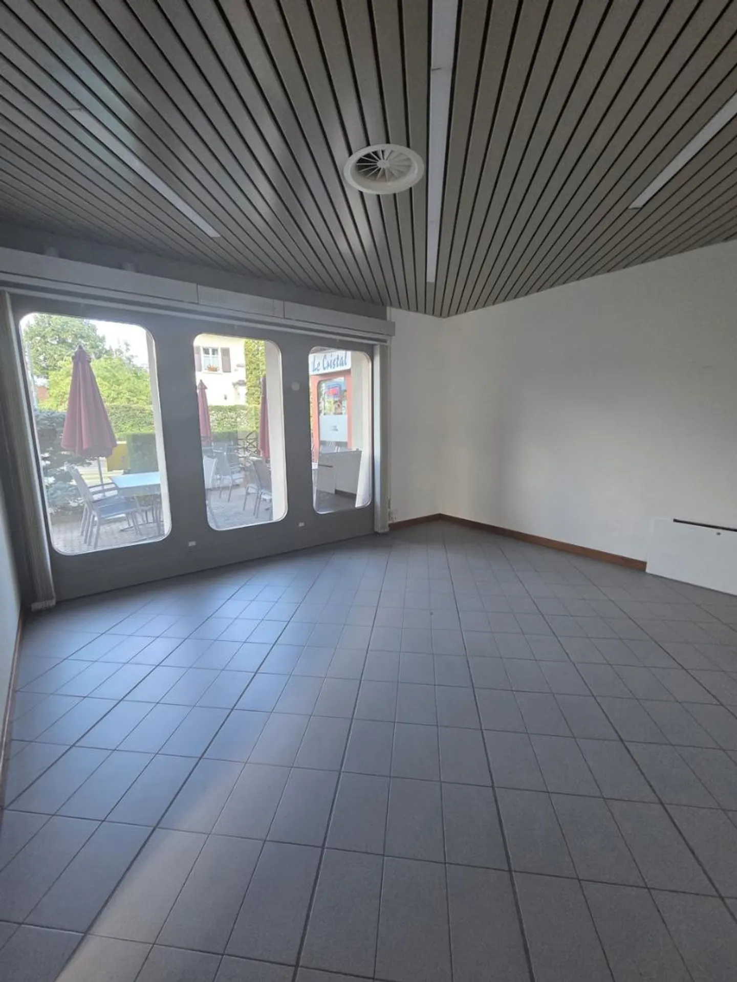 Gewerberaum mit Grosser Sichtbarkeit - Foto 4 von 7