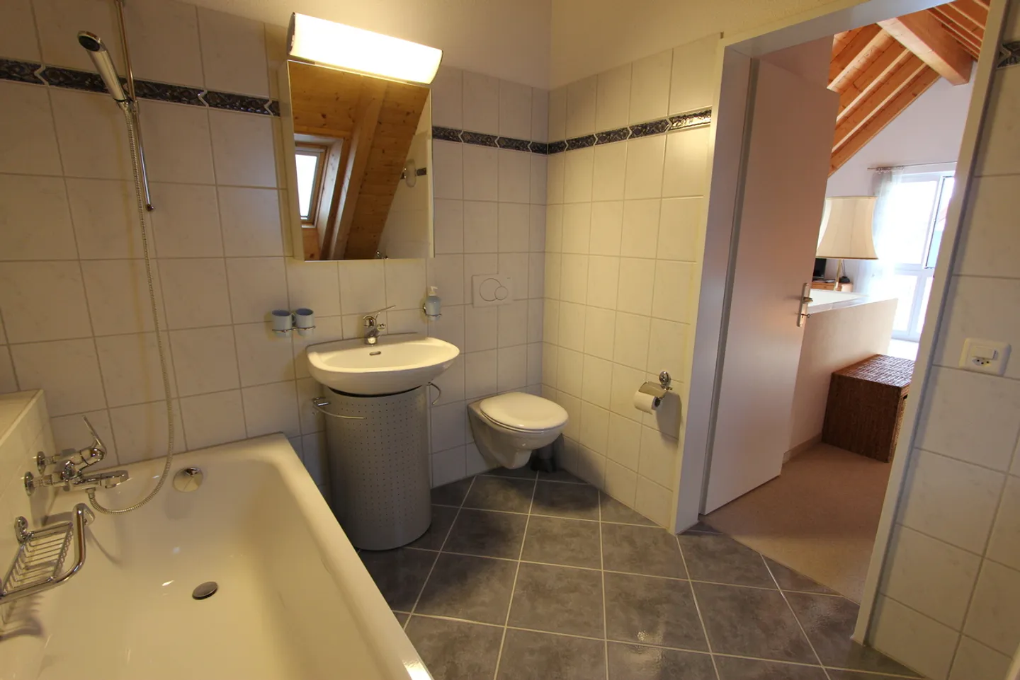 quiet - unique - cozy - Photo 6 of 15