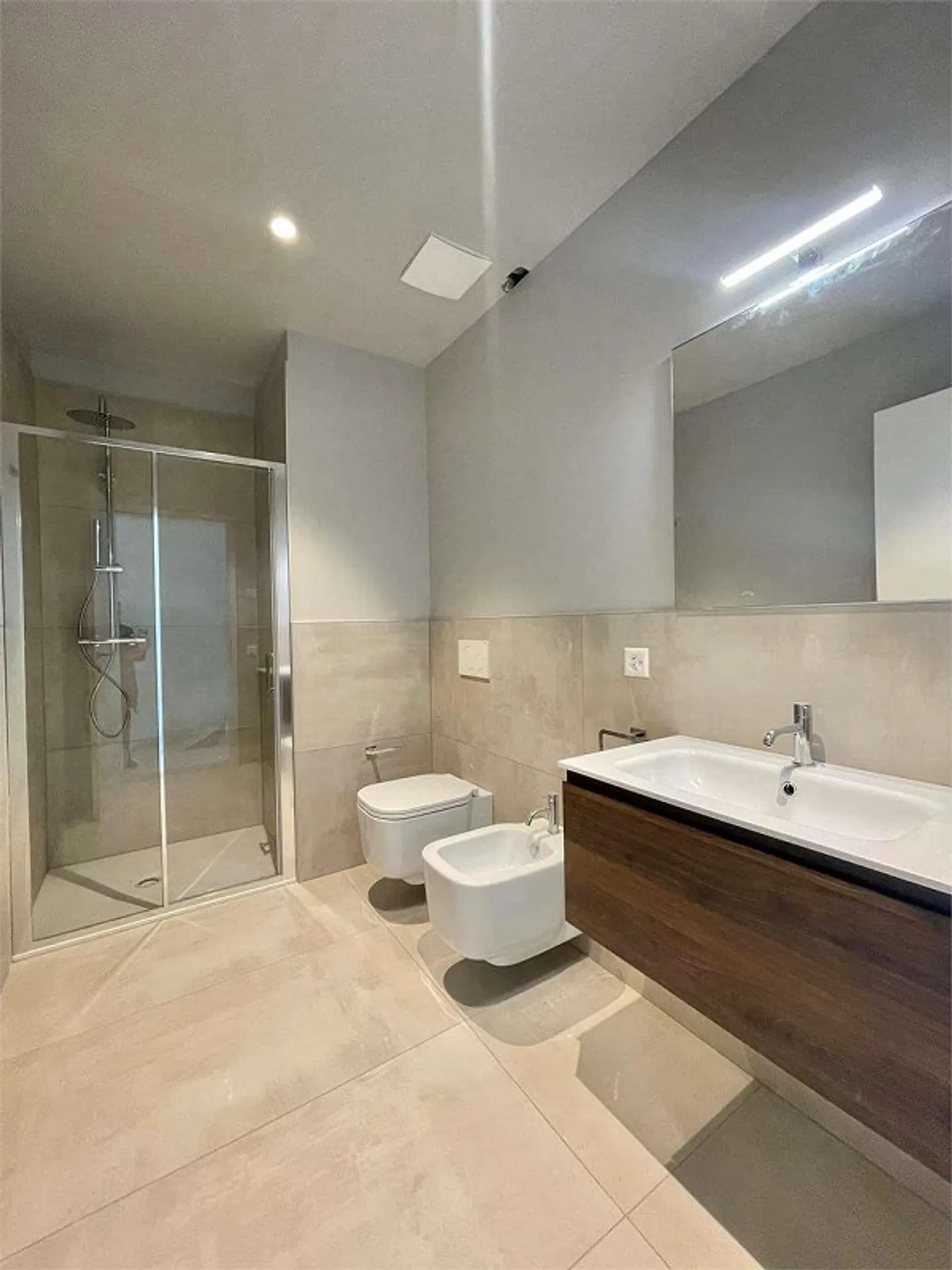 Breganzona in affitto 3,5 moderno con vista lago - Foto 6 di 7