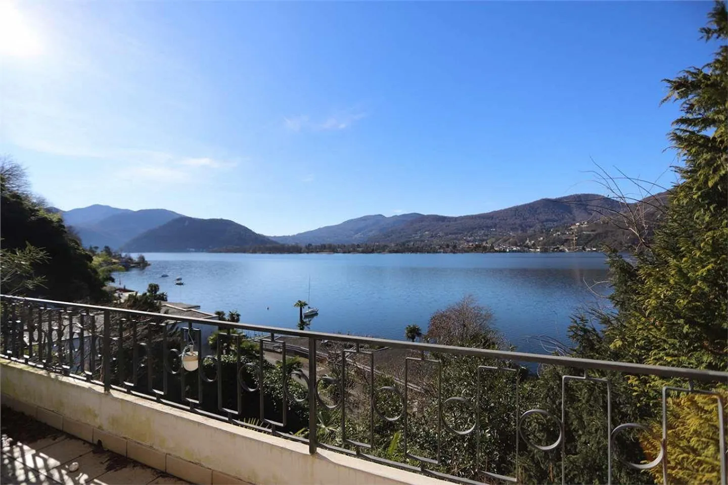 Casa unifamiliare con pontile - Montagnola - Foto 6 di 12