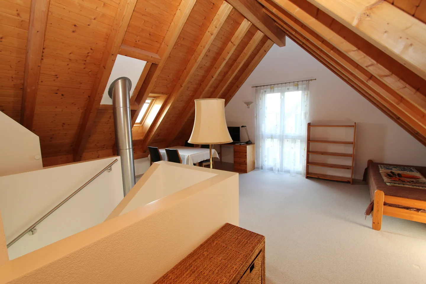 quiet - unique - cozy - Photo 11 of 15